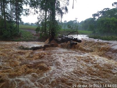 Prefeitura De Virmond registra inúmeros pontos críticos, causados pelas chuvas